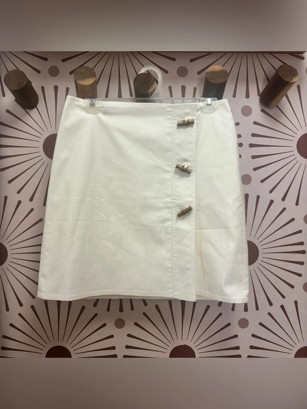 Michael Kors White Button-Front Skirt - Size 6